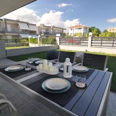 Zennova #24, FLOW Nikiti Family Apt