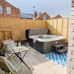 Seaside Escapes - with relaxing hot tub!