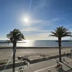 Appartement Mar e Souleu avec Terrasse et Vue Mer au Grau du Roi