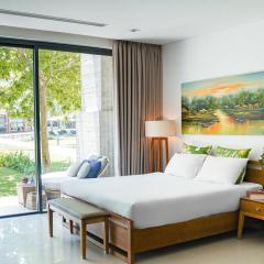 Green Suites by Pool in 5-star Ocean Resort & Golf
