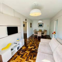 Ótima localização quadra mar e central