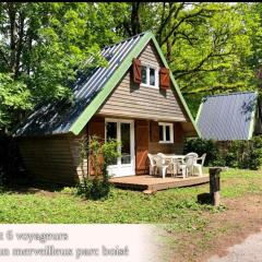 Chalet dans le parc d'un manoir du XIXème