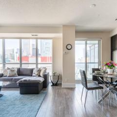 Luxury 1BR Condo - King Bed - Stunning City View