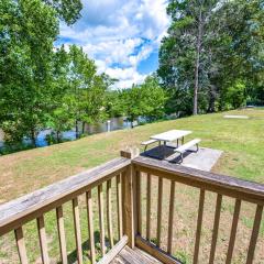 Cabin Close to parkway rd with River View