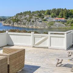 Lovely Home In Svineviken With House Sea View