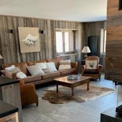 Duplex 11 pers. au centre de Crest-Voland, cheminée, ski-room, wifi, non fumeurs - FR-1-733-36