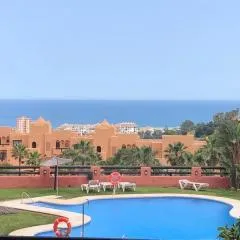 Duquesa 2 bed apt sleeps 6 overlooking pool with magnificent sea views