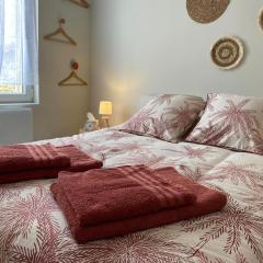 Charmante maison avec cour privative