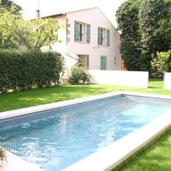 Gîtes charme avec piscine Arles - Camargue - Alpilles