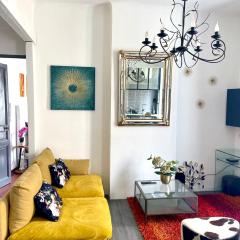 CÔTE D’AZUR Appart spacieux / lumineux