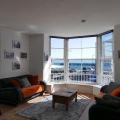 SeaViewApartment