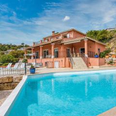Cozy Home In Les Adrets-de-lestre With Outdoor Swimming Pool
