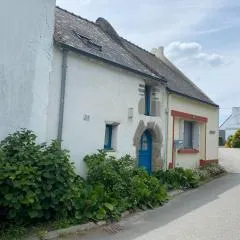 Cottage in Saint-Gildas near Gulf of Morbihan