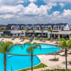 5 The Blyde Crystal Clear 2 Bedroom Apartment