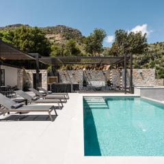 Eumelia Iconic Villa, with Heated Pool & Whirlpool, By ThinkVilla