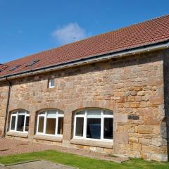 Seaview Steading-spacious home in rural location