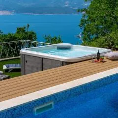 Villa Maruncela with sea and island views, 5 bedrooms, private pool, gym