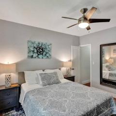By Las Olas Bl, Pool, Parking, Remodeled & Central