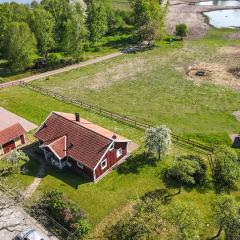 Cozy Home In Rockneby With Kitchen