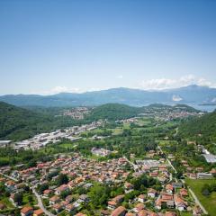 La casa sotto le cascate Lago Maggiore - IXIHOME