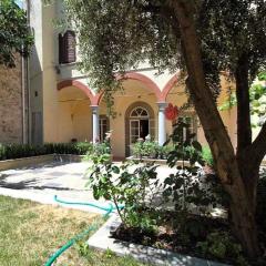 Piazza Dei Ciompi With Private Garden