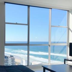 Perfect Holiday Escape with Ocean View at Surfers