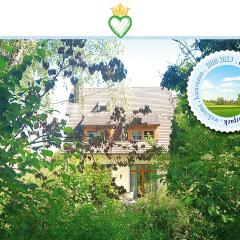 Domizil Salem "Medium" 80 qm, direkt am Naturschutzgebiet und Schloss Salem , 1 x Schlafzimmer & 1 x Dusche & 30 qm Terrasse & privater Garten 300 qm, Allergiker geeignet