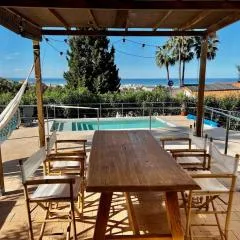 House with swimming pool and amazing sea and mountain views in Montgó, Denia