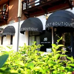 Arizet Boutique Mamaia
