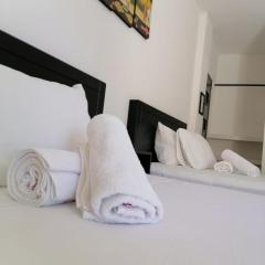 Standard Queen Room two beds n01