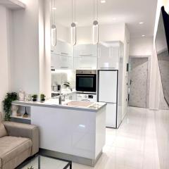 Luxury White interior Apartment