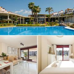 Apartment, with indoor pool, jacuzzi, sauna and gym, in Benahavis