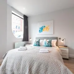 Apartment Six Staines Upon Thames - Free Parking - Heathrow - Thorpe Park