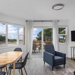 Ocean Rogue Inn Unit 2