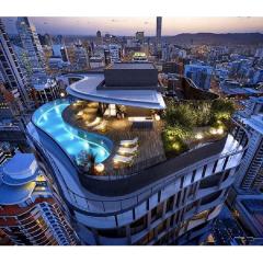Lux 37th floor 2br 2bath, Infinity pool, Gym, Wifi