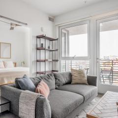 Brentwood 1br w lounge pool gym nr UCLA LAX-1060