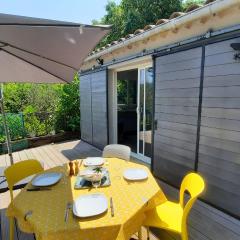 Gîte avec piscine et jacuzzi partagés en Cévennes