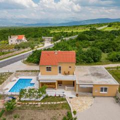 Beautiful Home In Benkovac With House A Panoramic View