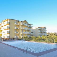 Stunning Apartment In Caulonia Marina With Outdoor Swimming Pool, Jacuzzi And 2 Bedrooms