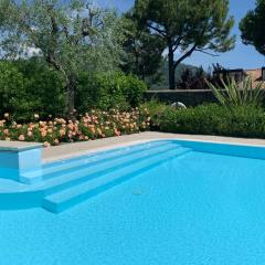 Appartamento Amaryllis, incantevole con piscina