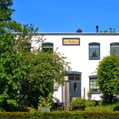 Sfeervolle bovenwoning uit 1916 met 2 slaapkamers