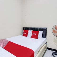 OYO 92594 Raja Ratu Homestay