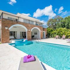 CASA BONITA GOLF FRONT WITH POOL JACUZZI MAiD