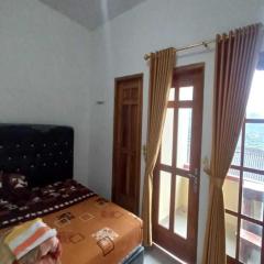 OYO 92628 Raja Alam Homestay