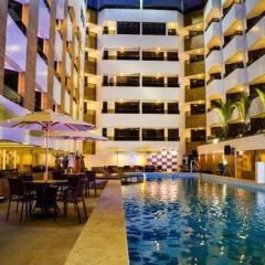 Nomar VI - Gold Flat