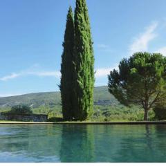 Magnifique villa avec piscine dans le Luberon