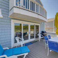 Inviting Rockport Rental with Deck Walk to Beach!