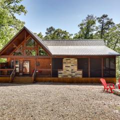 Broken Bow Cabin with Hot Tub and Outdoor Fireplace!