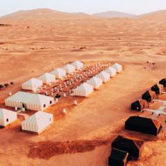 Desert luxury camp