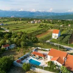 Lovely Home In Pridraga
